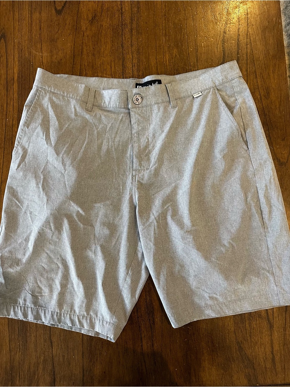 TravisMathew Mens Golf Shorts Gray Performance Casual Size 38